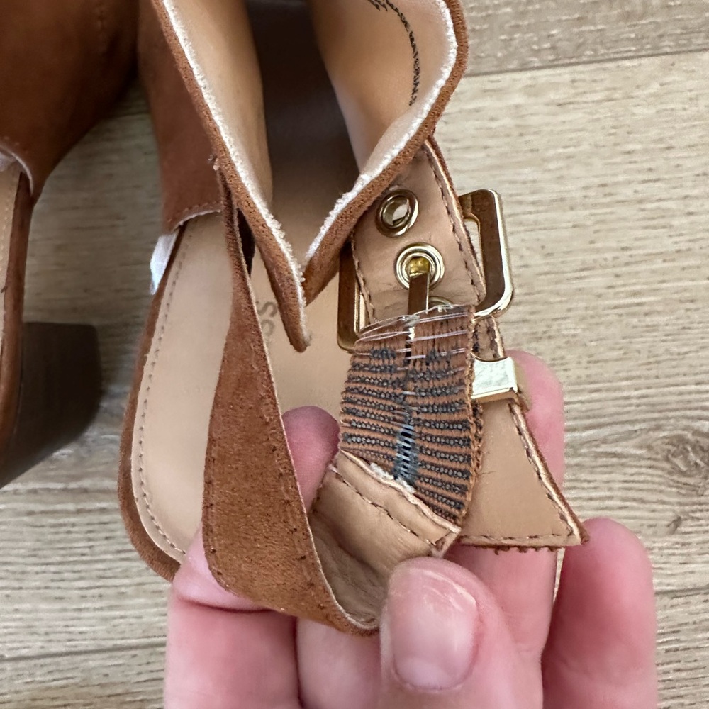 Express peep toe heeled booties brown 8 - Picture 8 of 9